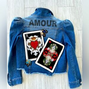 Artsy Jeans jacket stunning new without tags